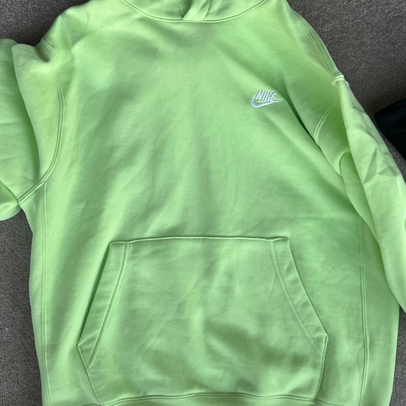 Nike Club Hoodies (2x) - Picture 3 of 3